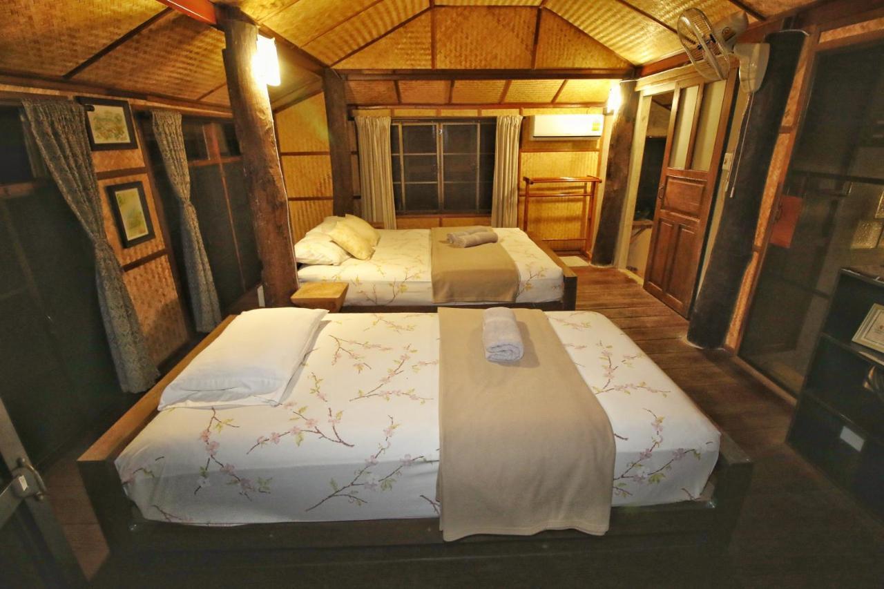 Mon Saeng Jun Homestay Ban Na Meng Exterior photo