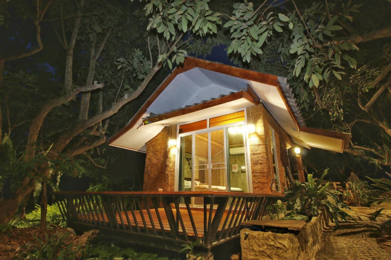 Mon Saeng Jun Homestay Ban Na Meng Exterior photo