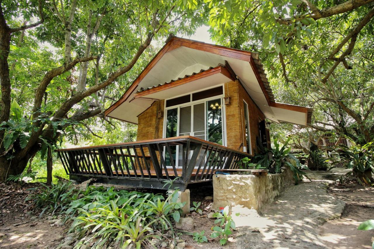 Mon Saeng Jun Homestay Ban Na Meng Exterior photo