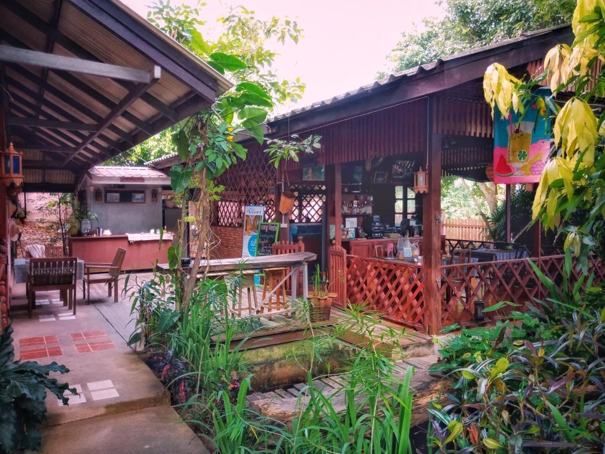Mon Saeng Jun Homestay Ban Na Meng Exterior photo