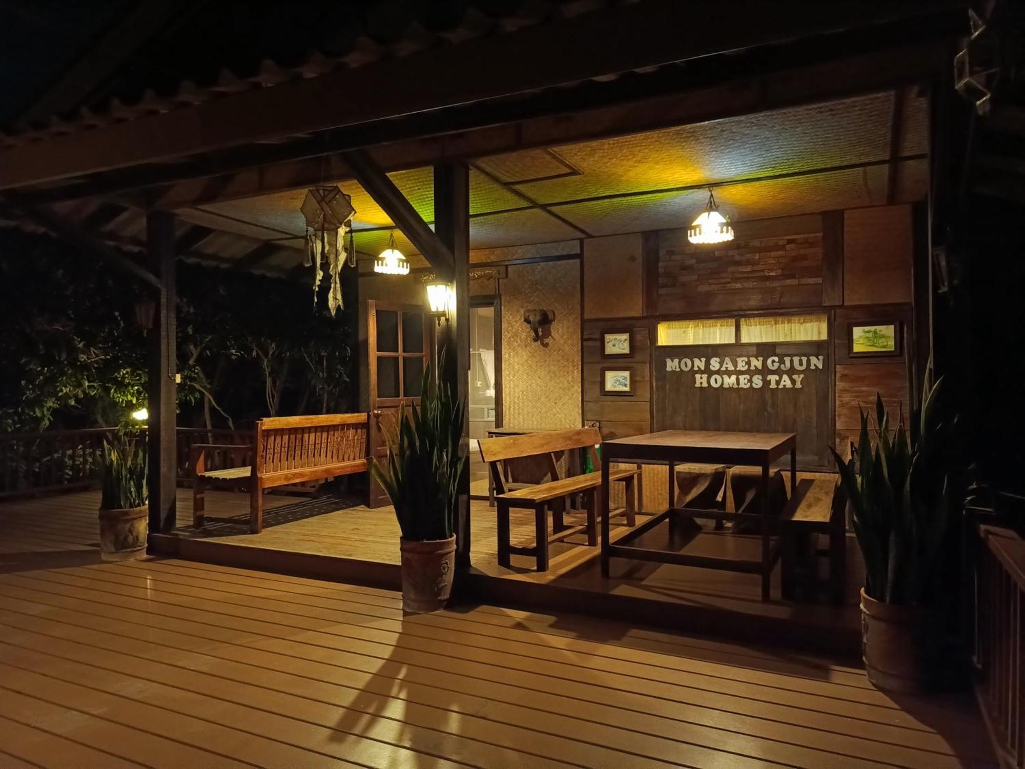 Mon Saeng Jun Homestay Ban Na Meng Exterior photo