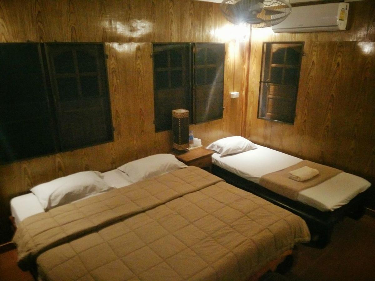Mon Saeng Jun Homestay Ban Na Meng Exterior photo