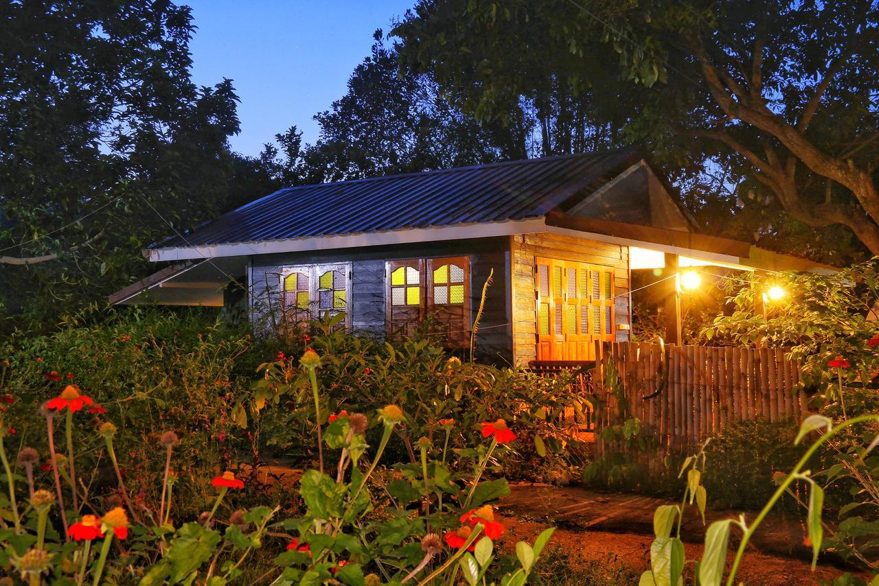Mon Saeng Jun Homestay Ban Na Meng Exterior photo